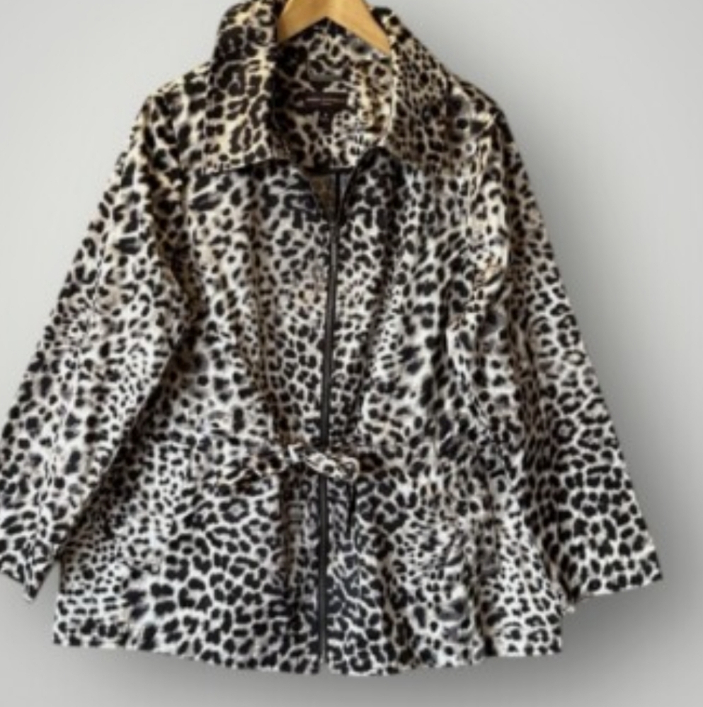Dana Buchman Monochrome Leopard Print Teddy Jacket